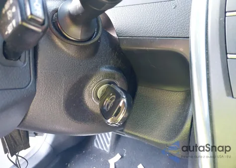 2016 Toyota Camry Le/Xle/Se/Xse z USA, uszkodzony, nr VIN 4T1BF1FK2GU164015